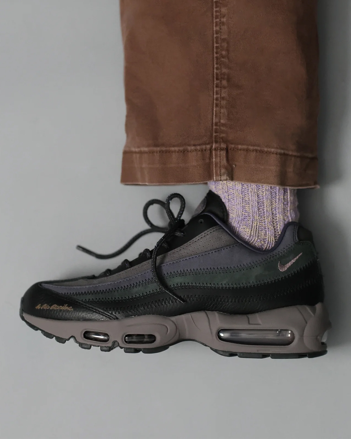 A Ma Maniere Nike Air Max 95 Diffused Taupe Phantom Fz8743 201 14