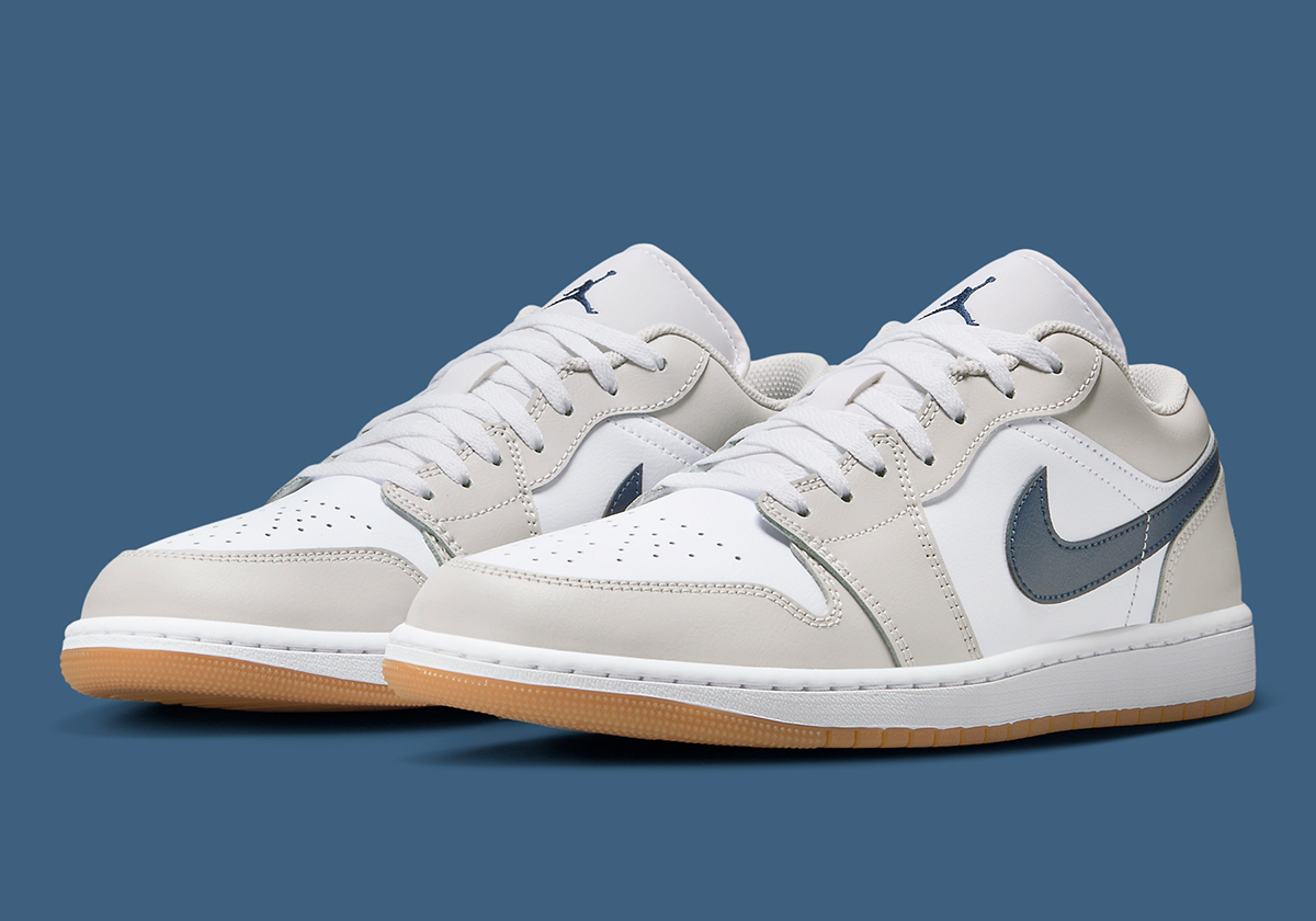 The Air Jordan 1 Low Enrolls In "Georgetown"