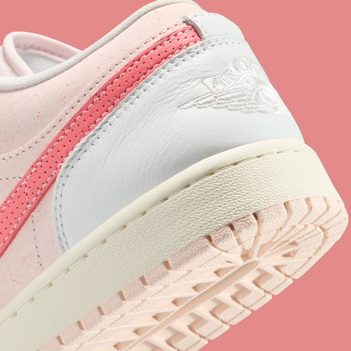 Air Jordan 1 Low Strawberry Milkshake Ib8156 133 7