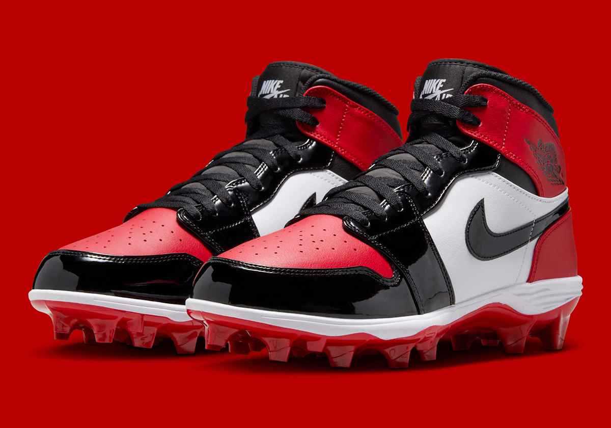 Air Jordan 1 High “Patent Bred Toe” Is Hitting The Football Field