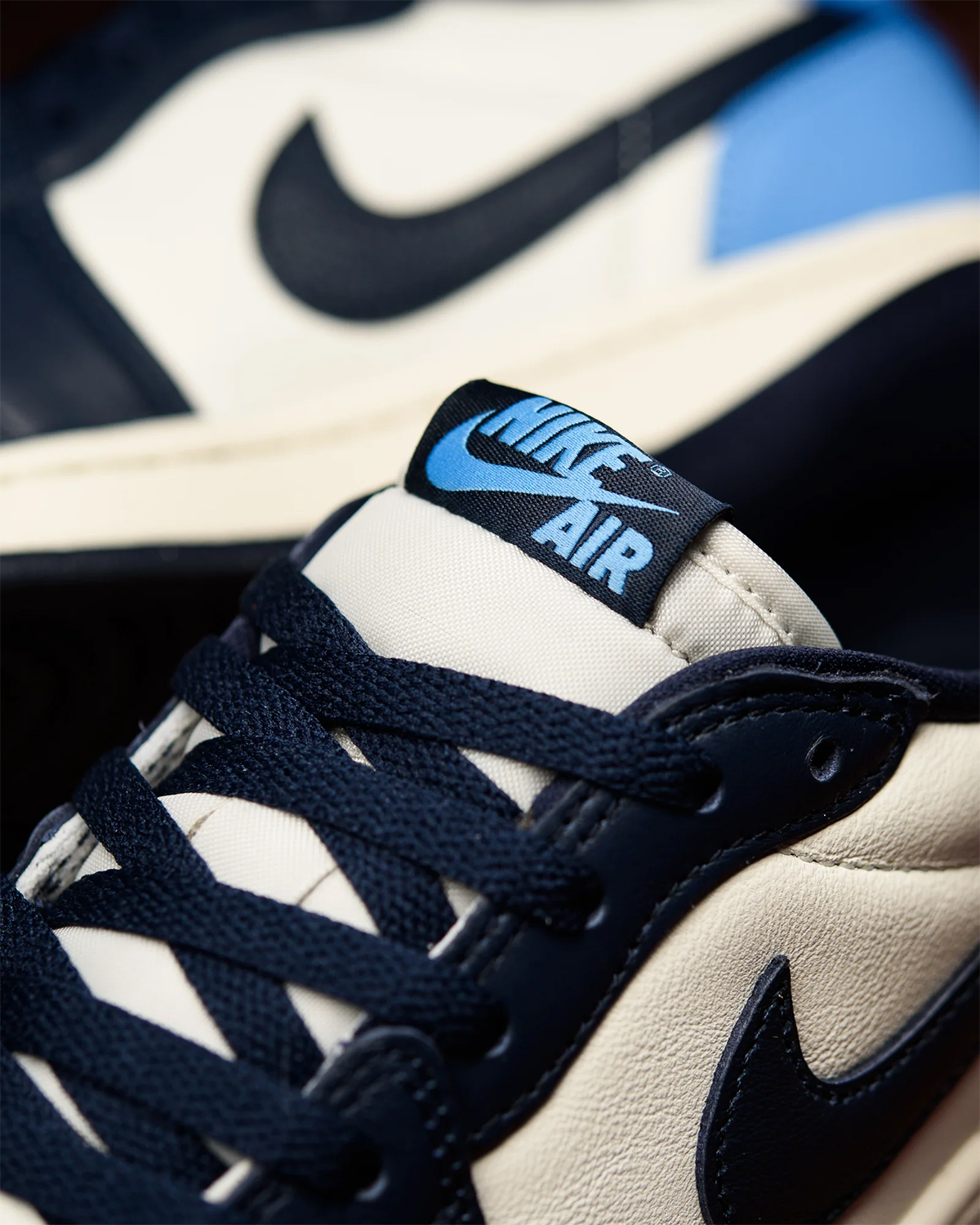 Air Jordan 1 Retro Low Og Obsidian Store List 5