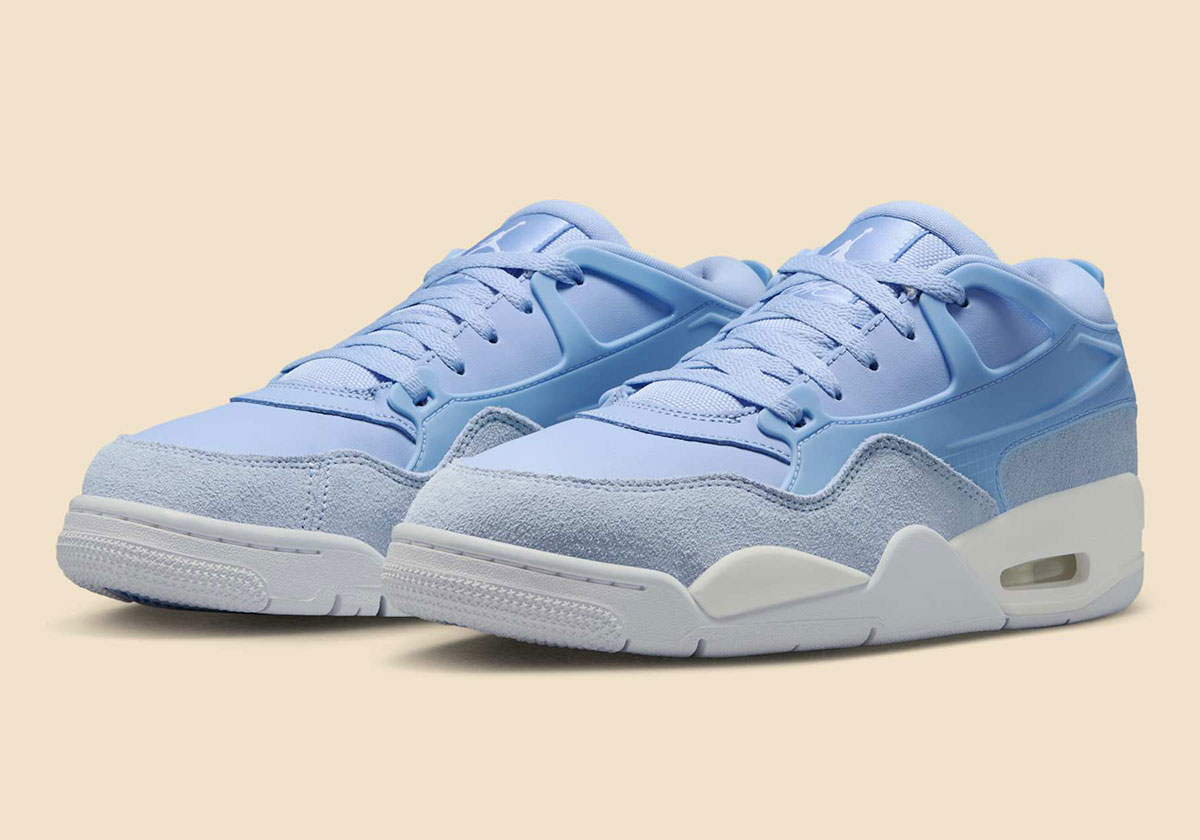 The Air Jordan 4 RM Soothes In “Aluminum”
