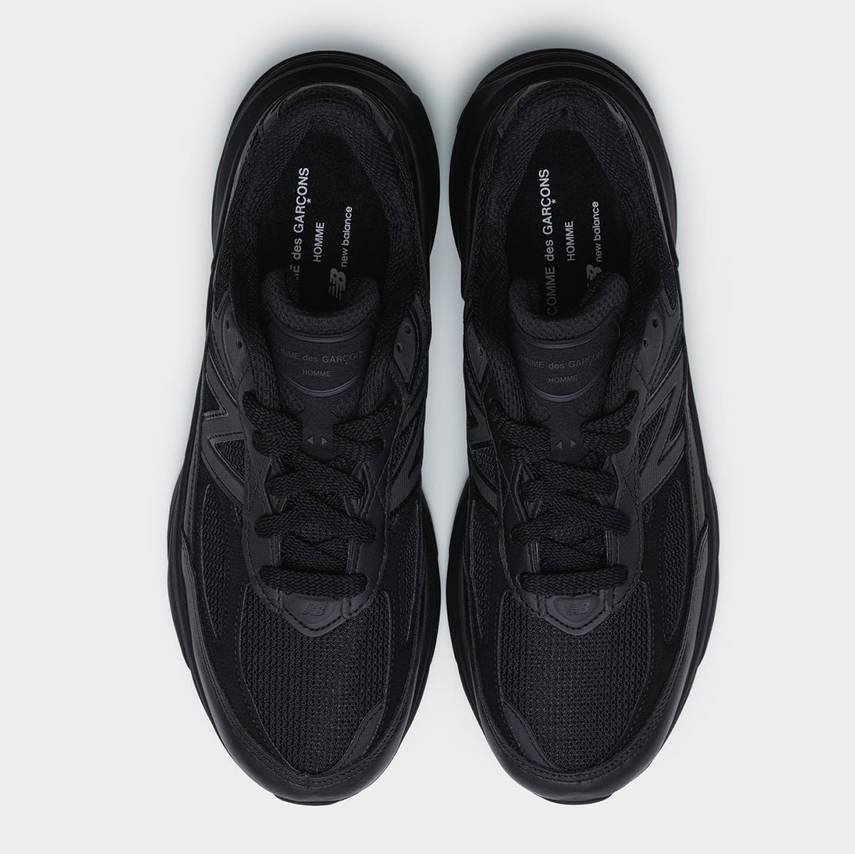 Comme Des Garcons Homme New Balance 990v6 Black 2