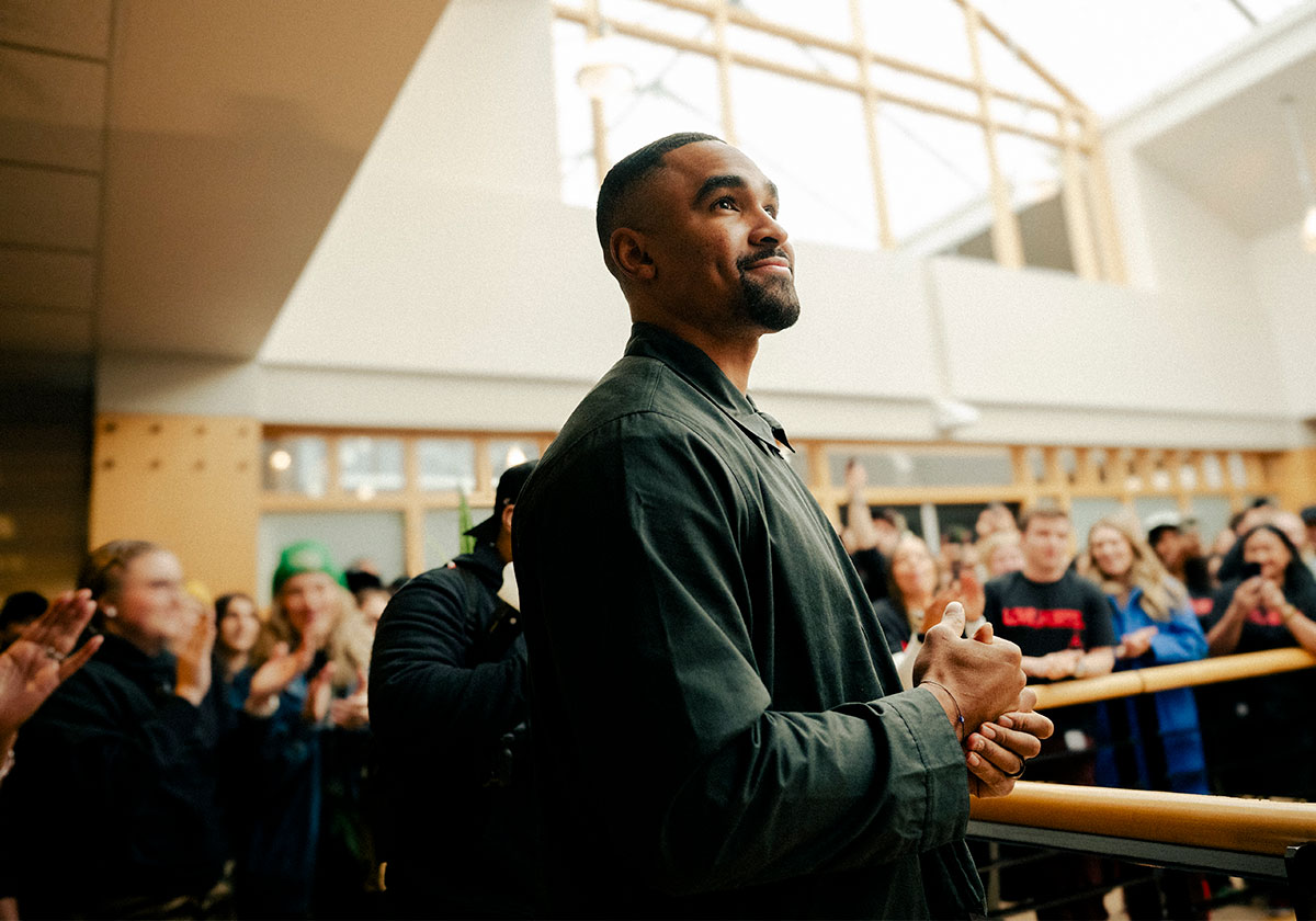 Jalen Hurts Visits Nike World Headquarters 6