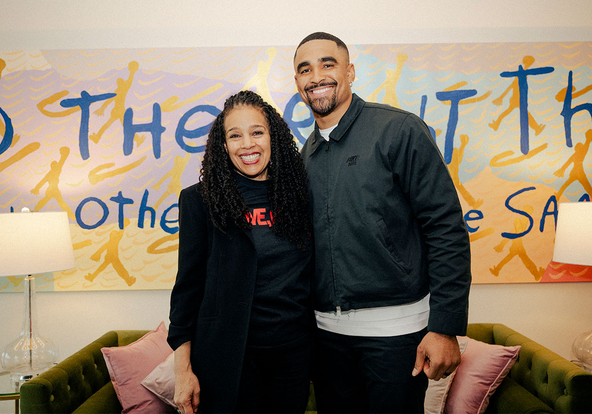 Jalen Hurts Visits Nike World Headquarters 8