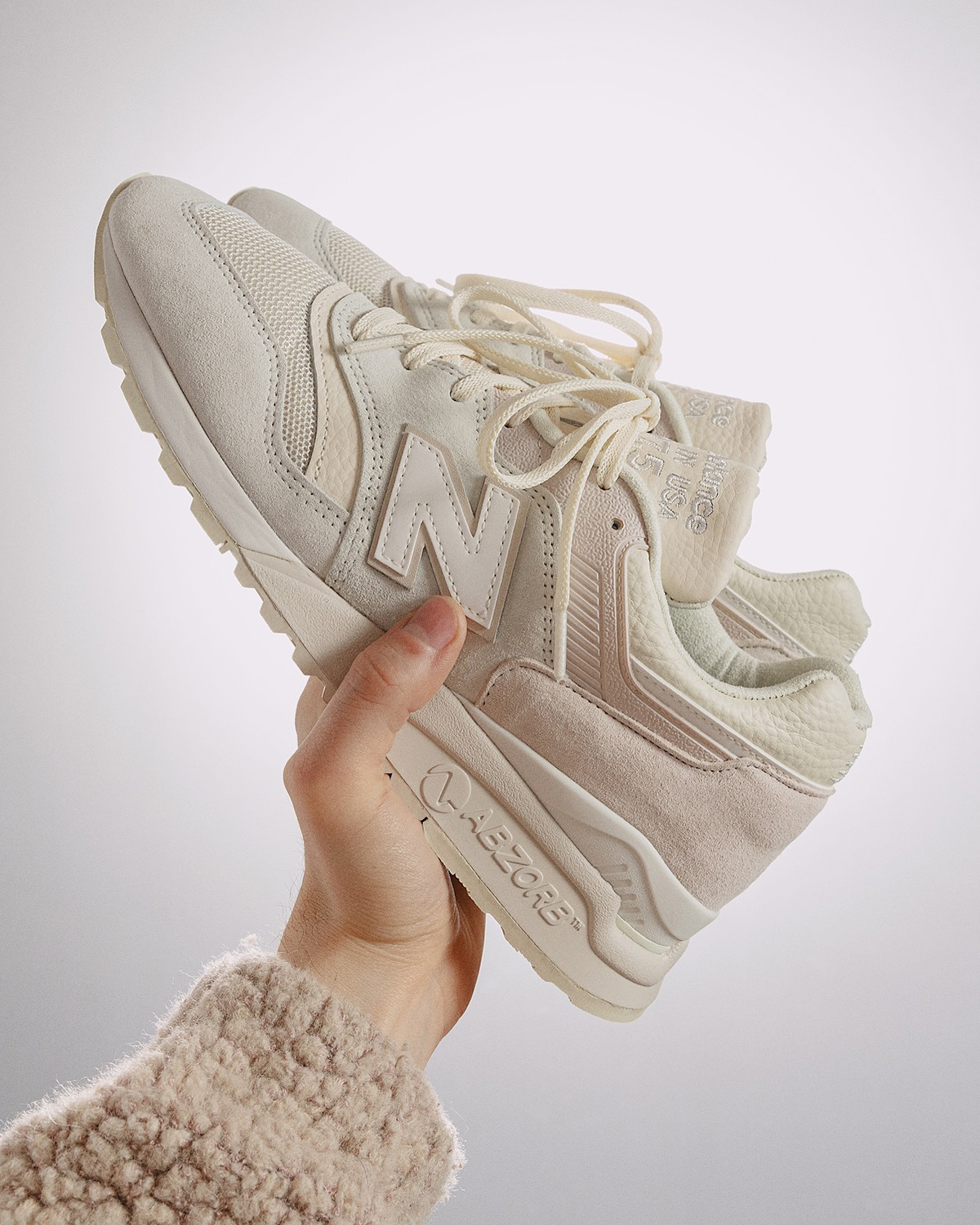Kith New Balance 997 5 Easter 8