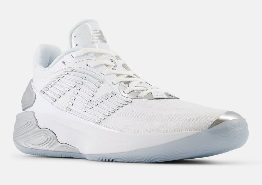Icy Soles Land On The New Balance TWO WXY v5