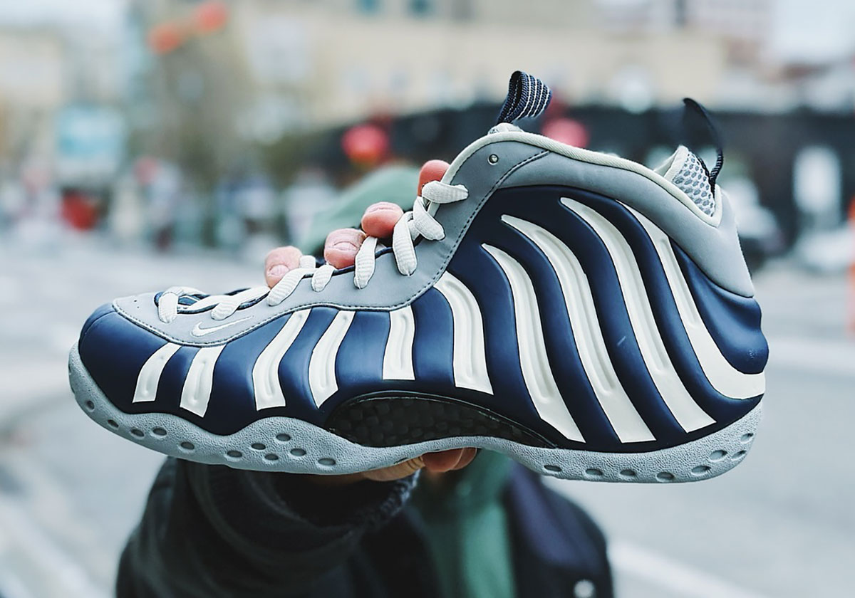 The Unreleased Nike Air Foamposite” New York Yankees” Sample Has Emerged