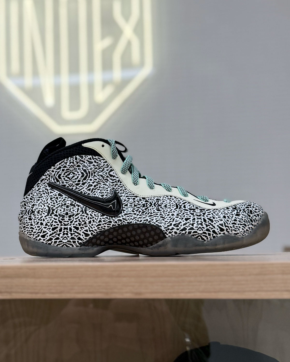 Nike Air Foamposite Pro Glow In The Dark Elephant Print Sample 4