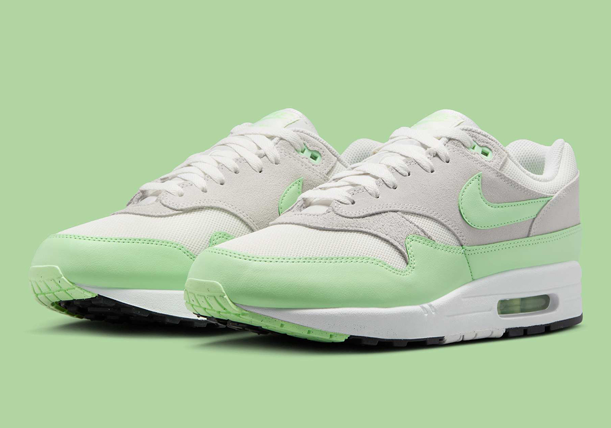 Nike Mints A "Vapor Green" Air Max 1 For Spring