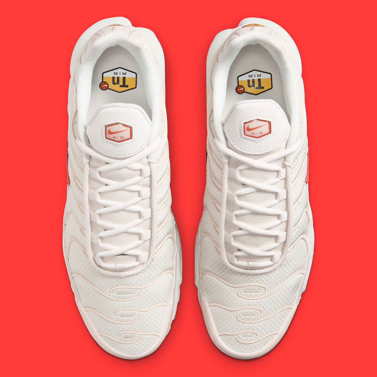 Nike Air Max Plus Phantom Safety Orange Dm0032 019 1