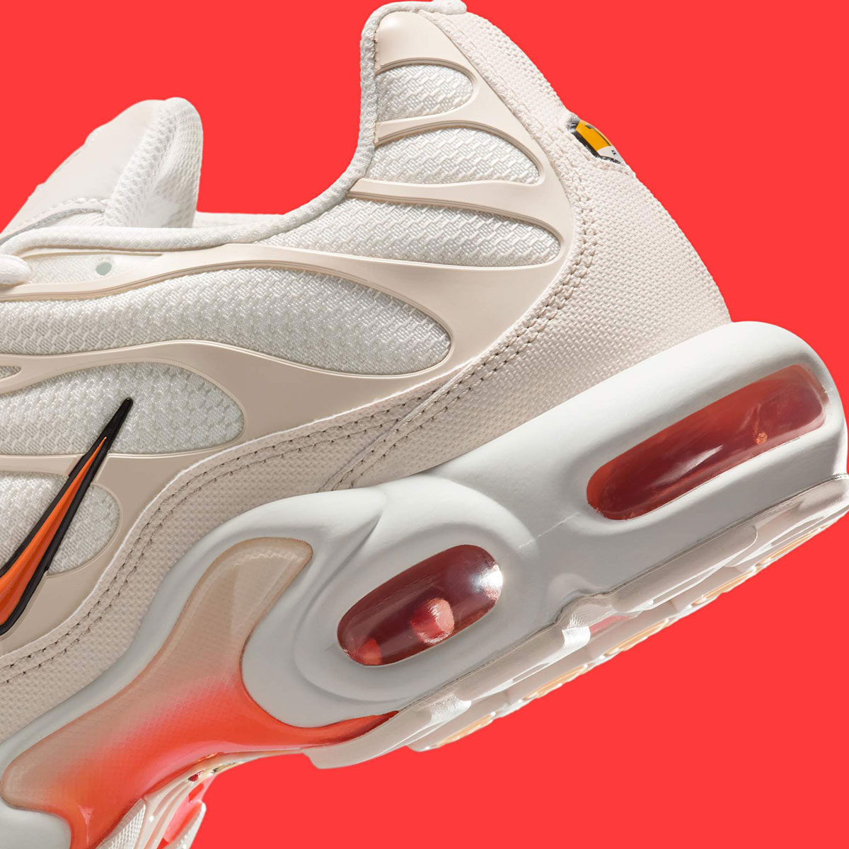 Nike Air Max Plus Phantom Safety Orange Dm0032 019 3