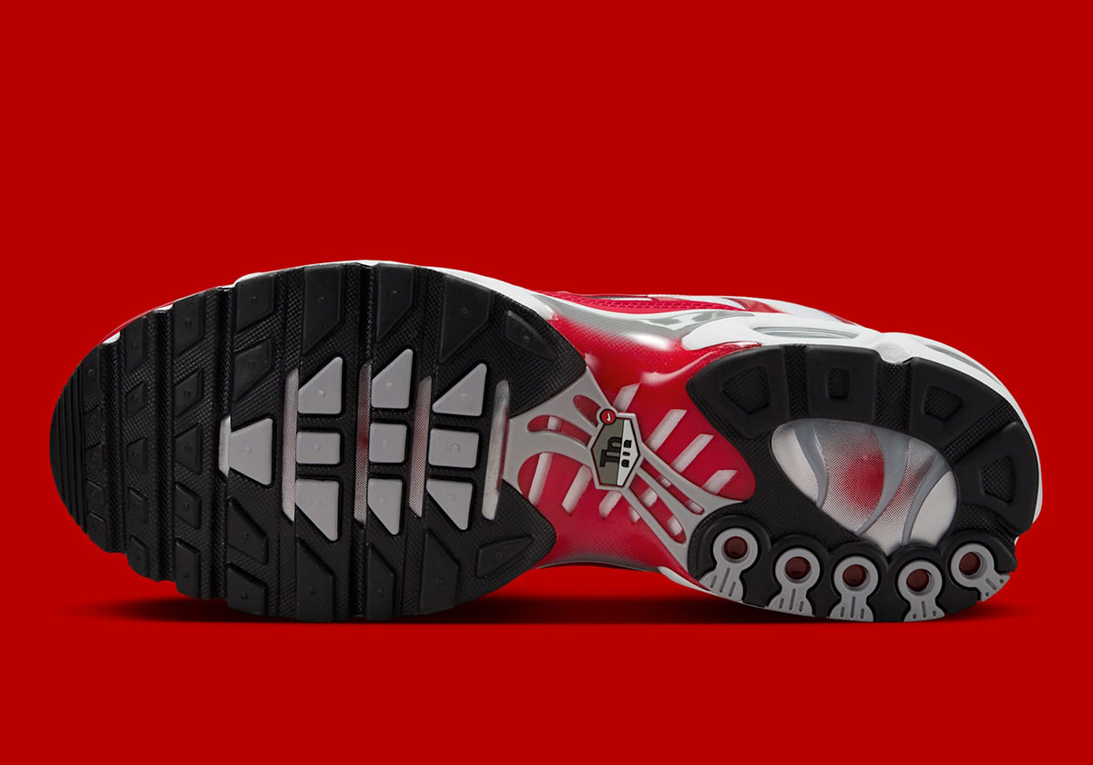 Nike Air Max Plus Red White Grey If6224 101 3