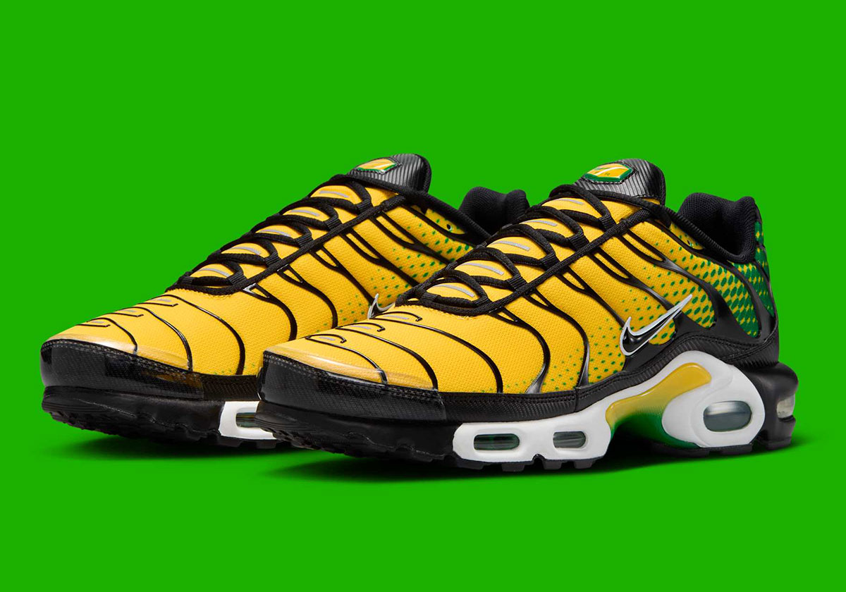 Nike Speeds Up The Air Max Plus With Racy Patterns And Carbon Fiber