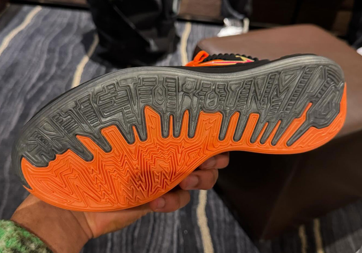 Nike Giannis Freak 7 3