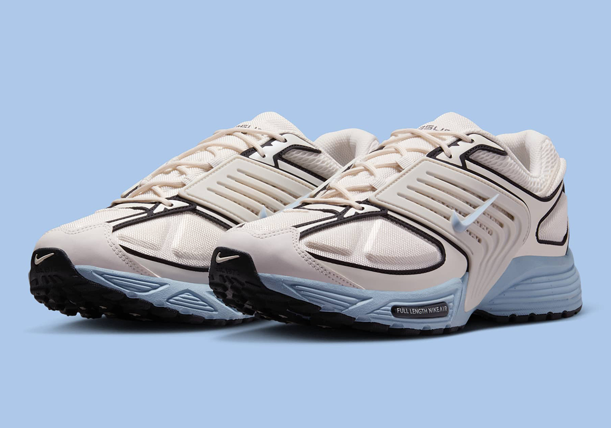 The Nike Pegasus Wave Gets Dipped In Glacier Blue