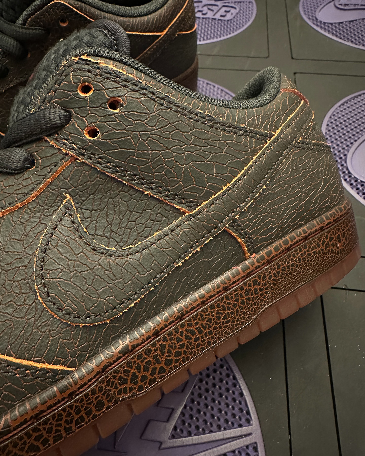 Nike Sb Dunk Low Krampus Hv1668 001 6