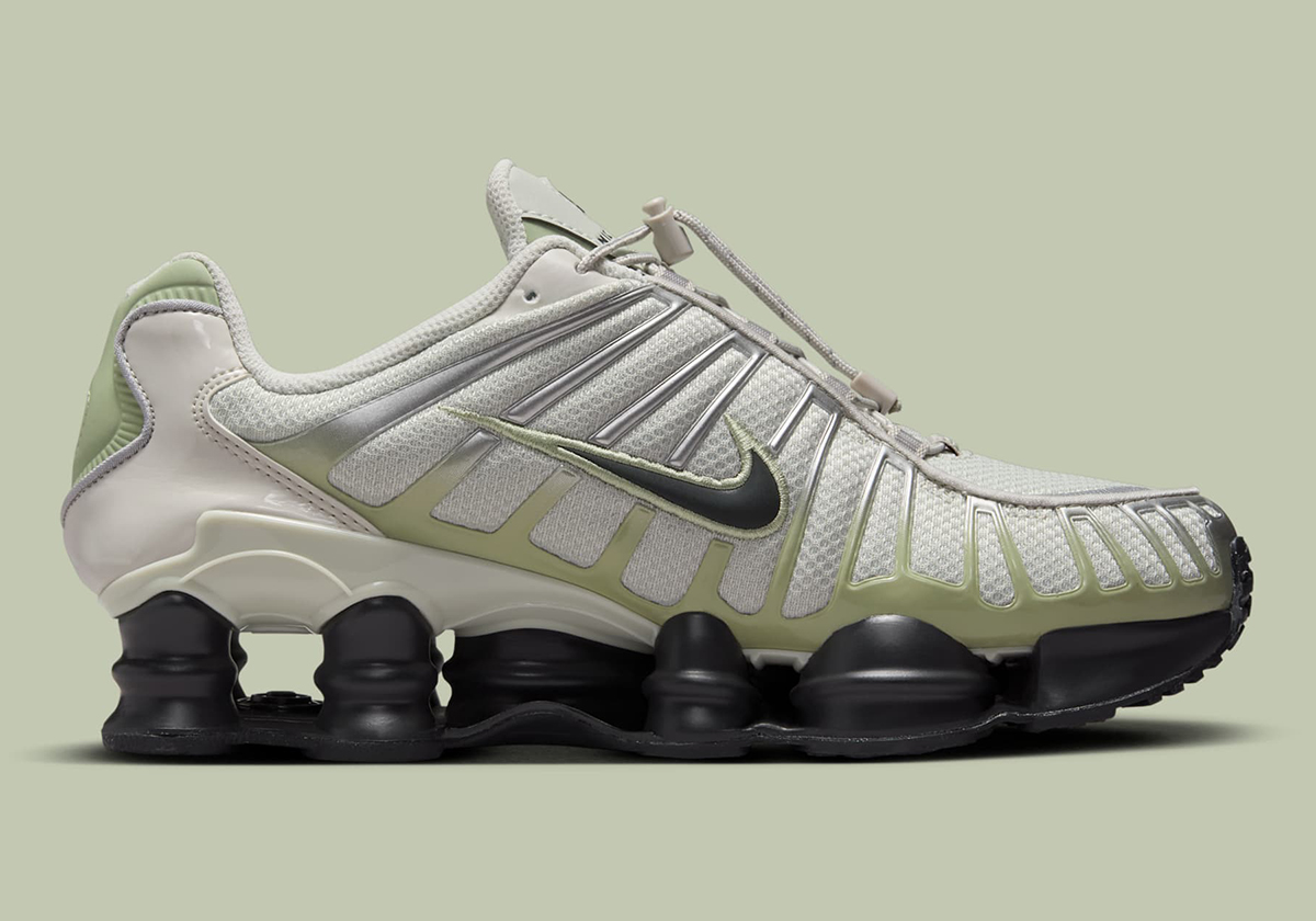 Nike Shox Tl Light Bone Olive Aura Metallic Silver Off Noir Fv0939 002 1