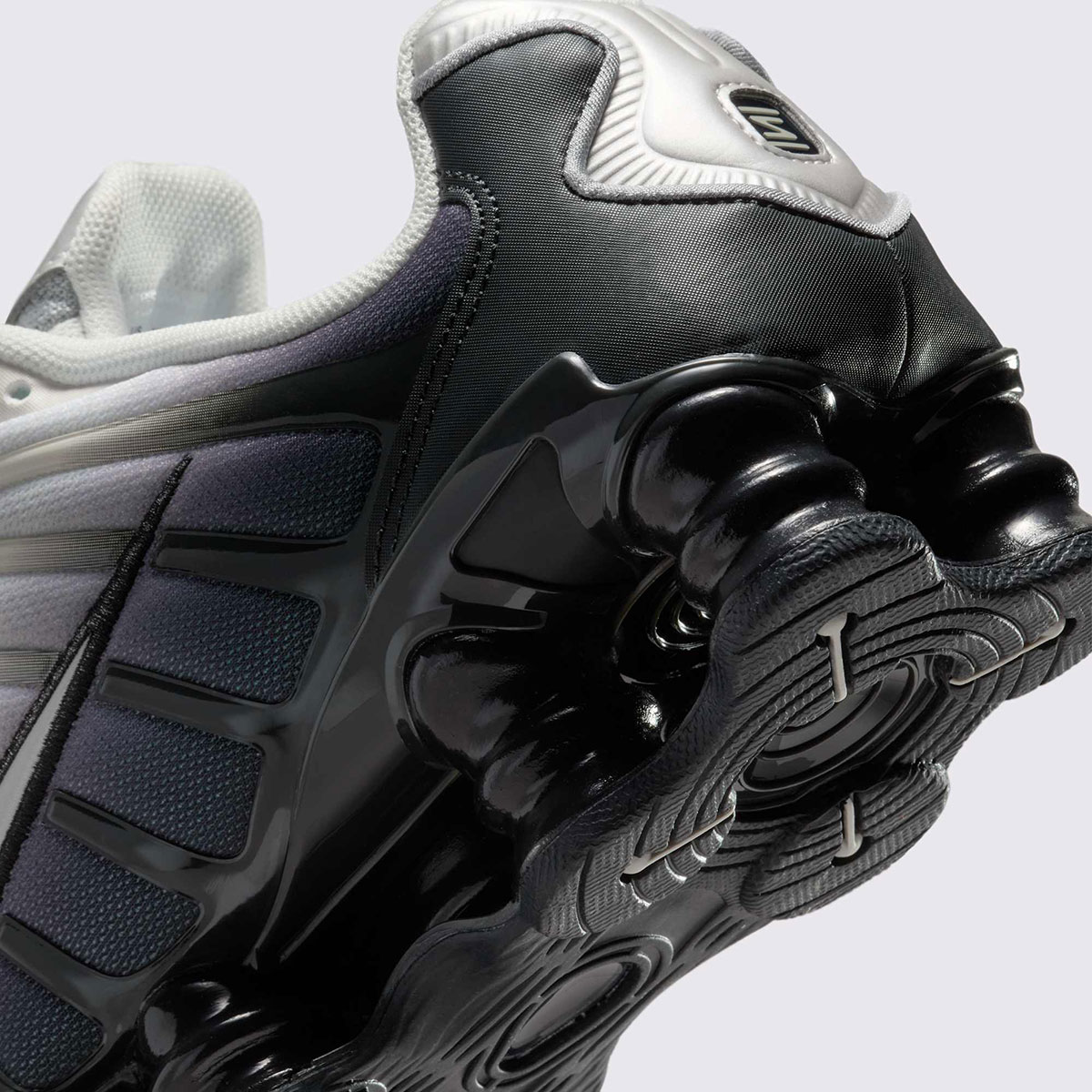 Nike Shox Tl Off Noir Metallic Silver Phantom Ib7705 001 3