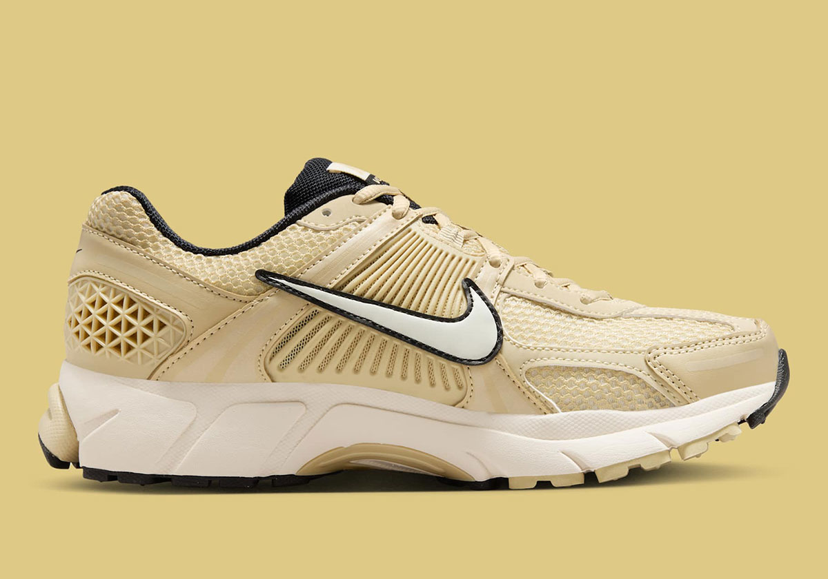 Nike Zoom Vomero 5 Gold White Black Fj2028 700 5