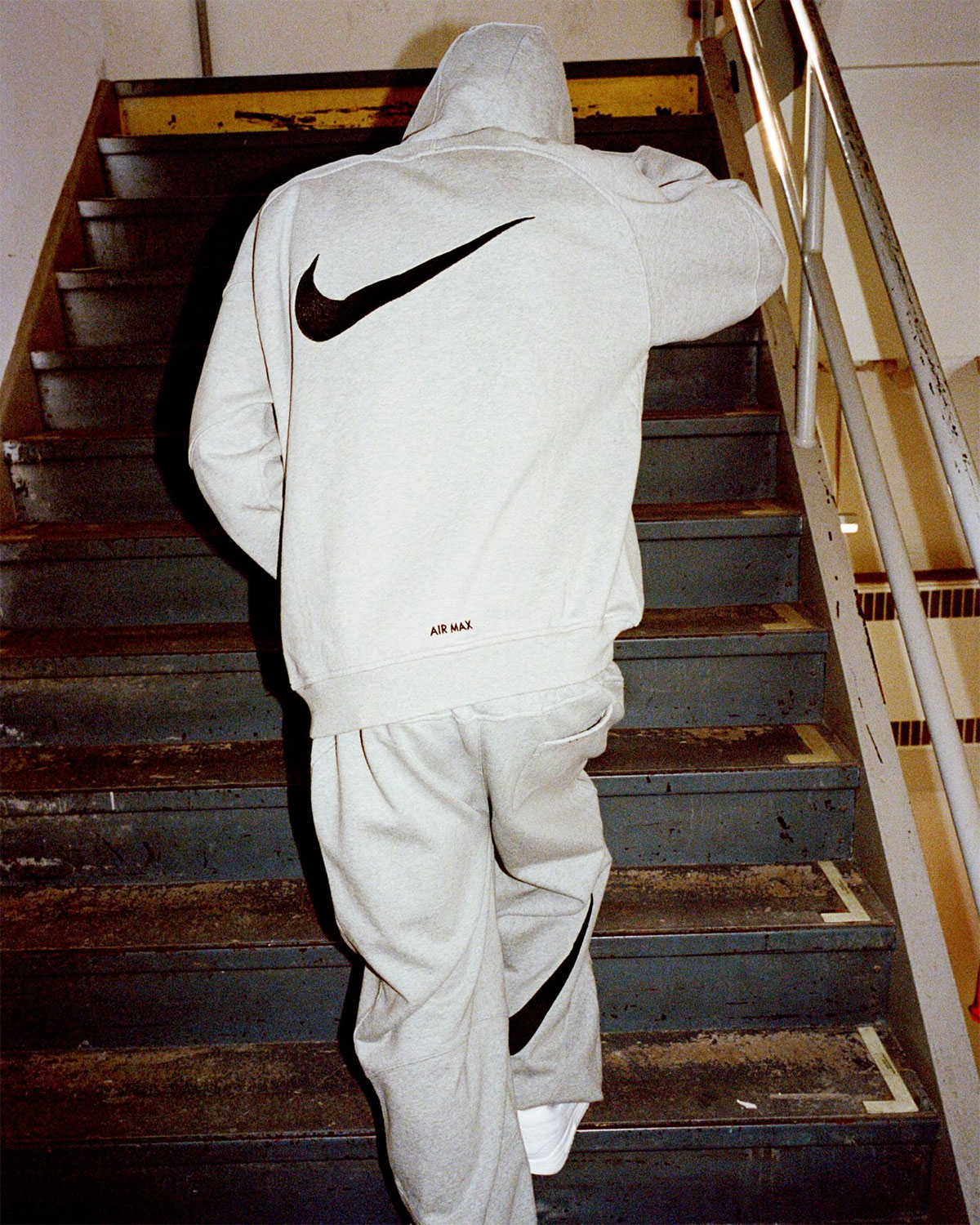 Supreme Nike Ss25 Release Date 12