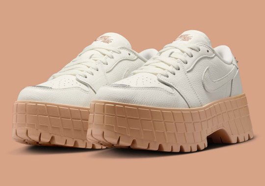 The Air Jordan 1 Brooklyn Low Flares A “Light Madder Root” Platform