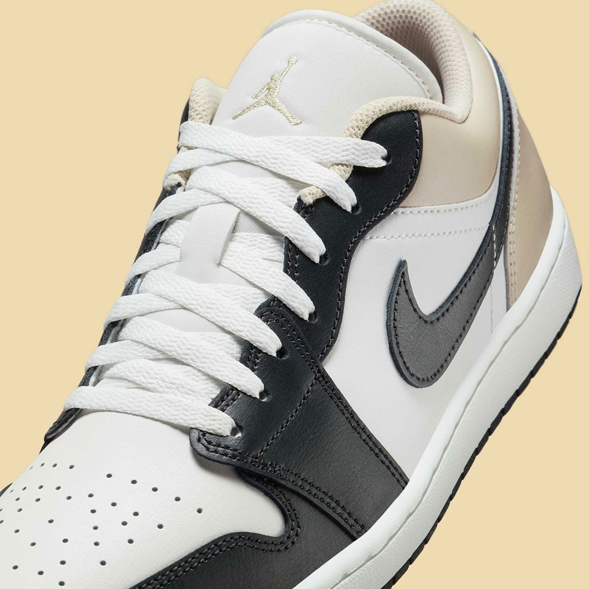 Air Jordan 1 Low Black Toe Tan 553558 153 5