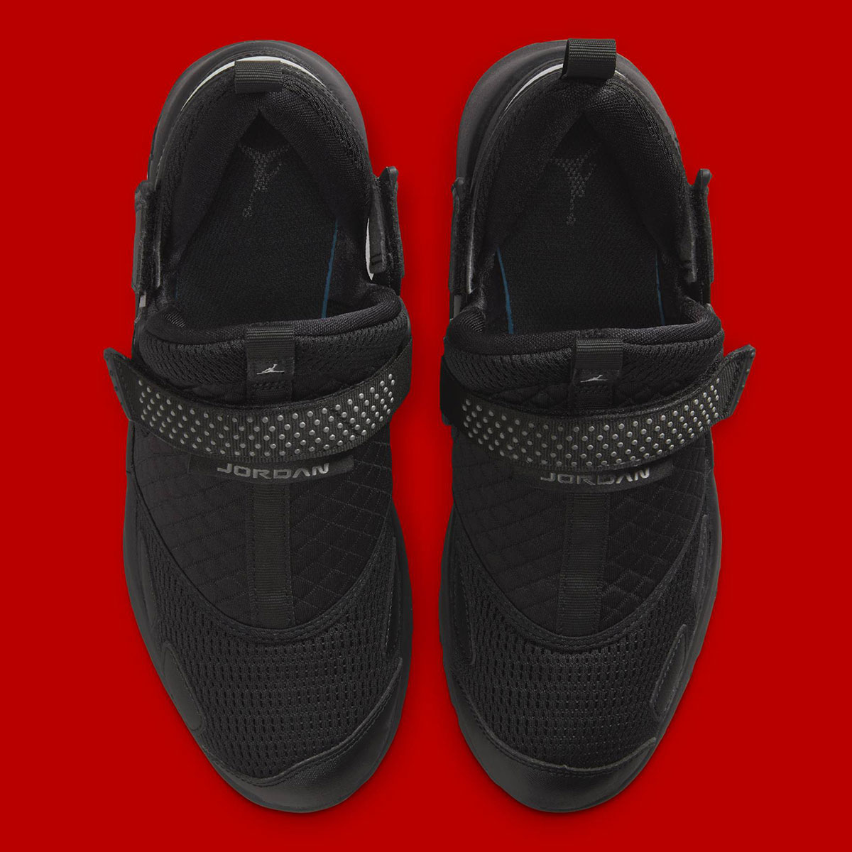 Jordan Trunner Lx Black Hq2164 001 1