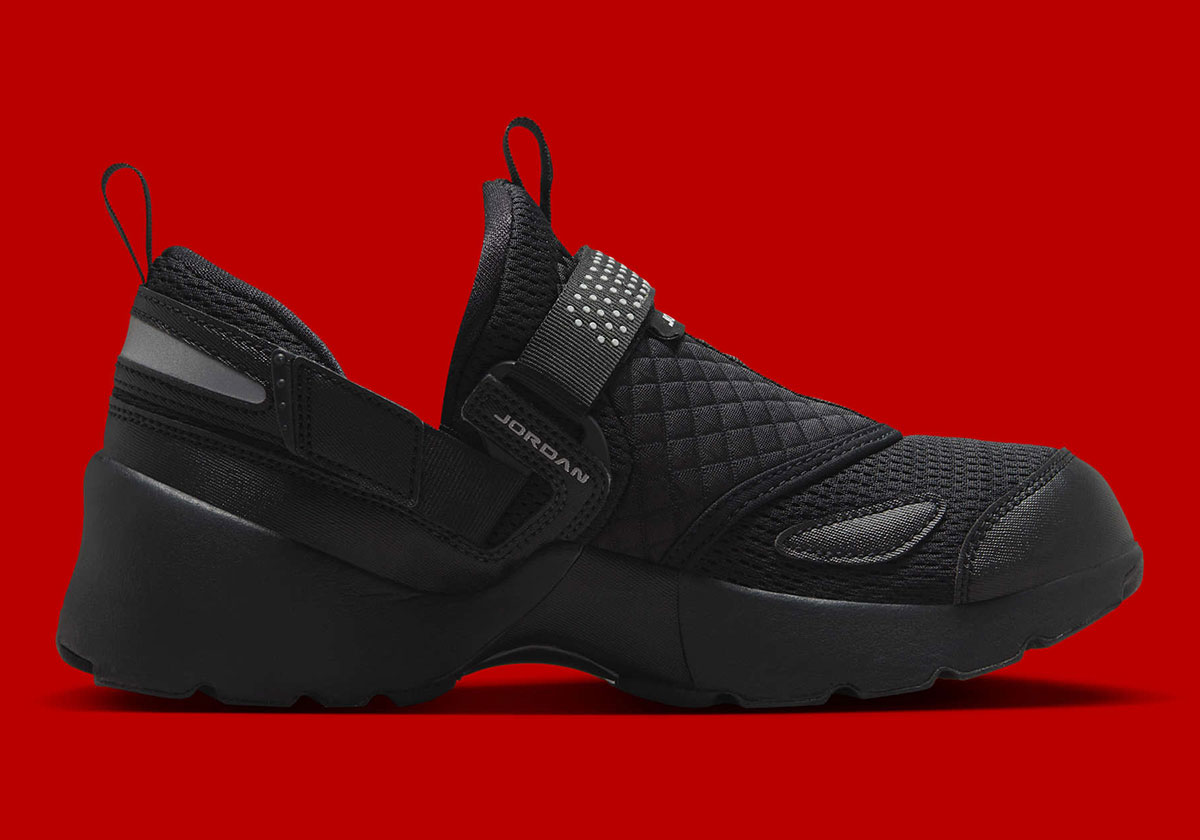 Jordan Trunner Lx Black Hq2164 001 6