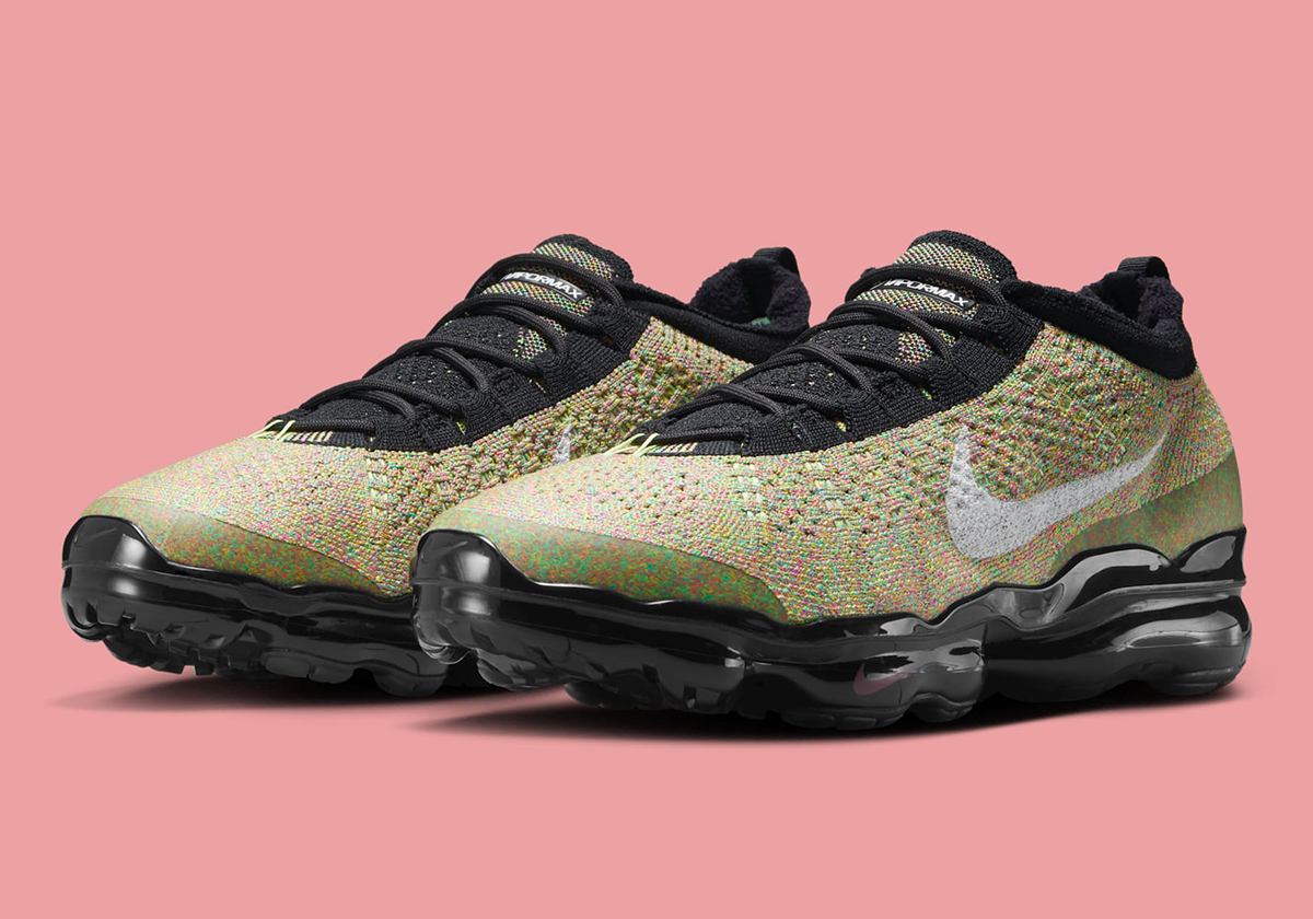 Nike Revisits 2013 Multicolor Flyknits With The Vapormax