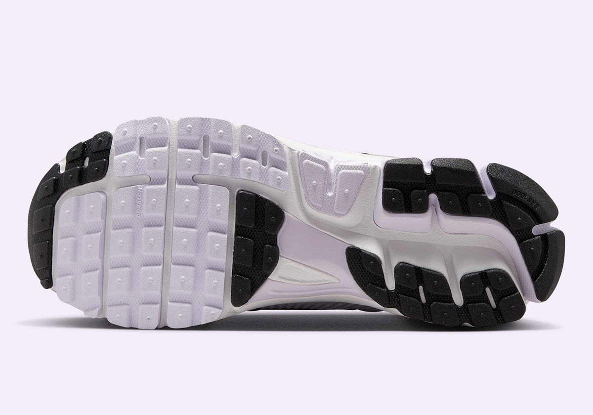 Nike Zoom Vomero 5 Barely Grape Photon Dust Ib7253 500 4