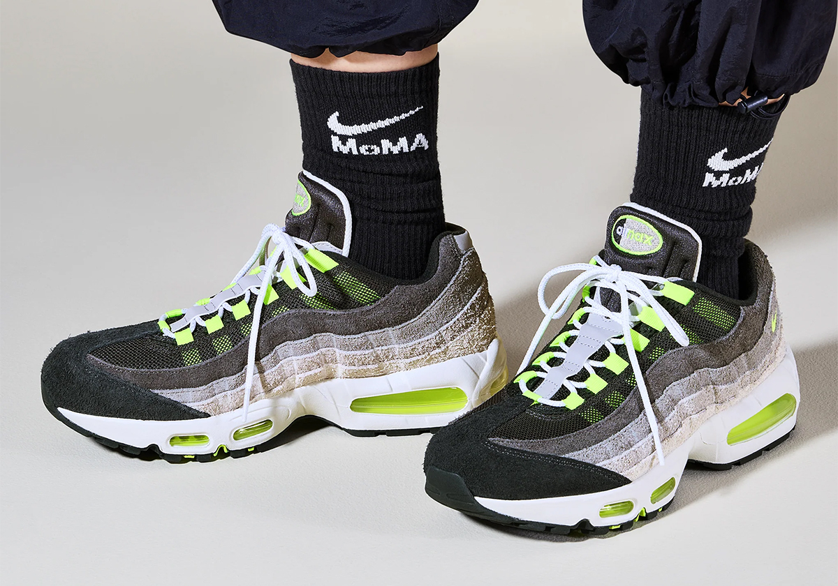 SNKRS PASS: Nike Air Max 95 OG "Reverse Gradient" (NYC Only)