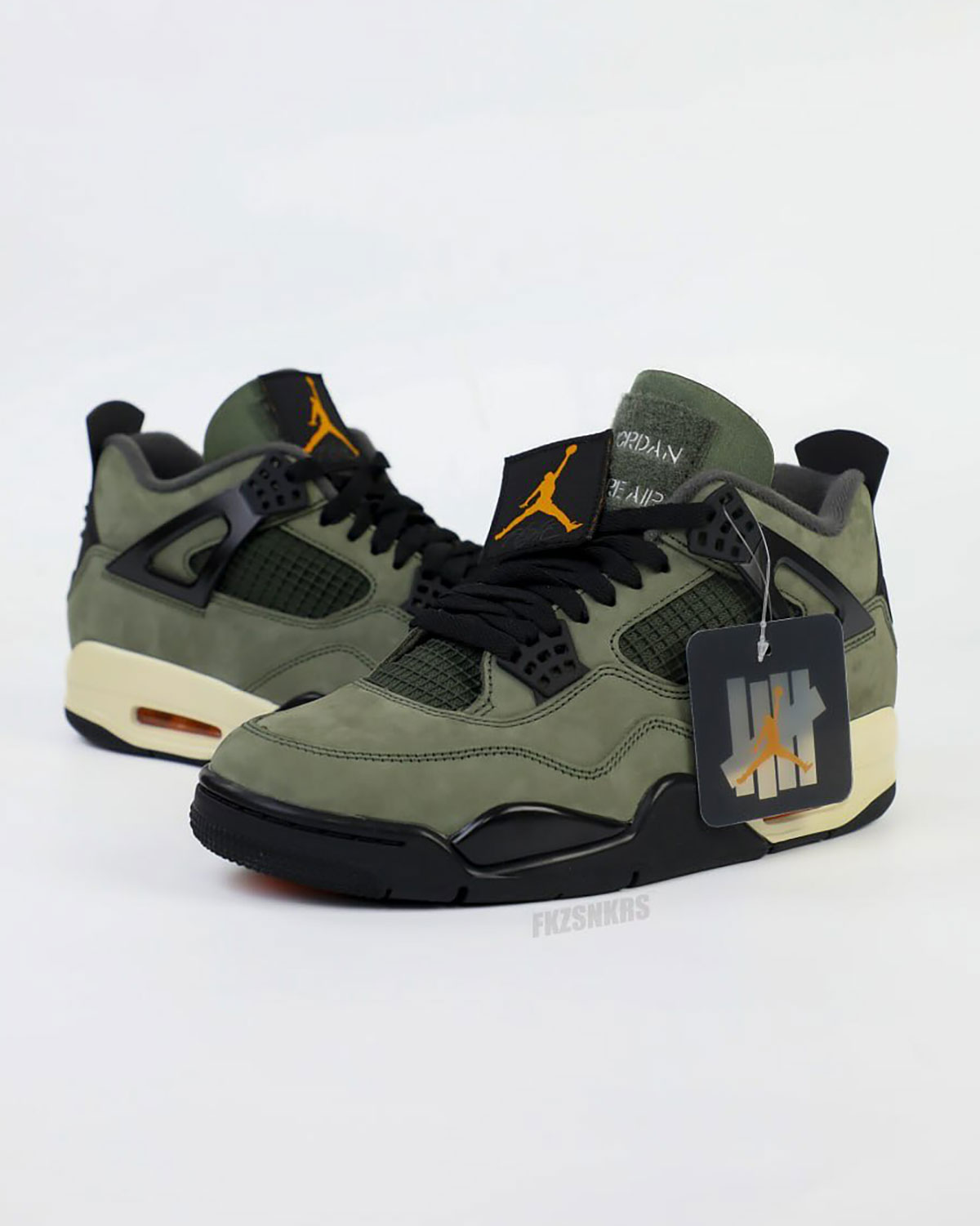 Undefeated Jordan 4 Release Date 15