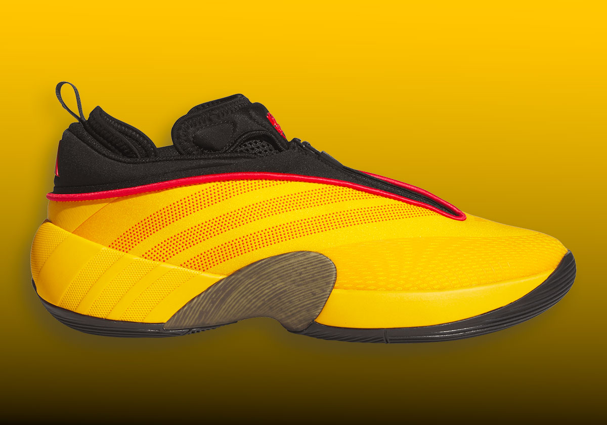 The adidas DON Issue #7 Emulates A “Bruce Lee” Colorway