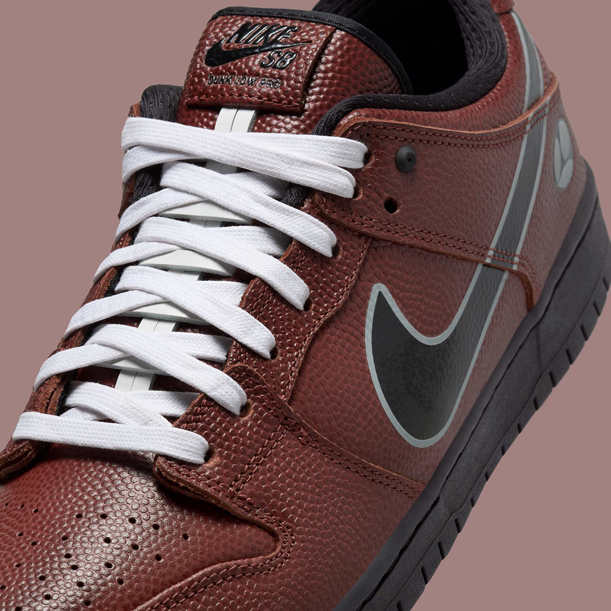 Limosine Skateboards Nike Sb Dunk Low Hj4131 200 5