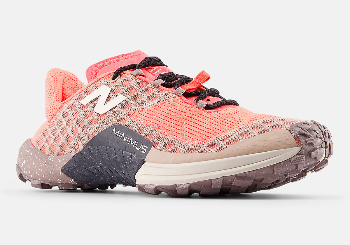 "Urgent Red" Flashes On The New Balance Minimus M10