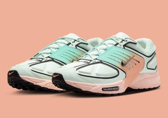 The Nike Pegasus Wave “Barely Green” Dips Into Tropical Waters