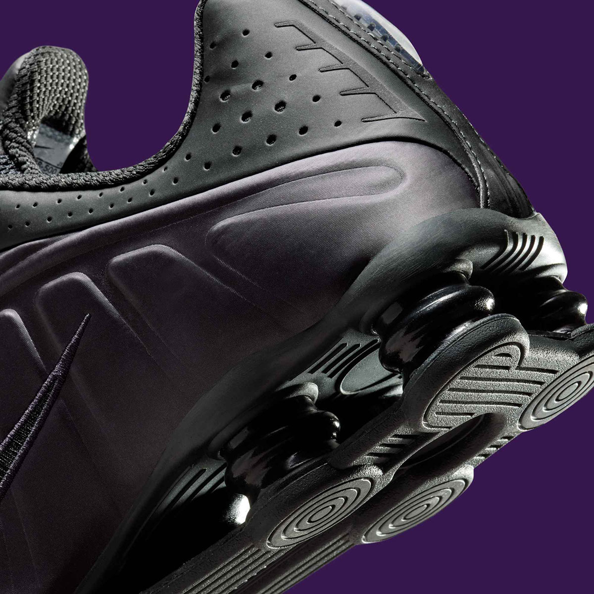 Nike Shox R4 Cave Purple Off Noir Black Metallic Silver Hq1988 500 4