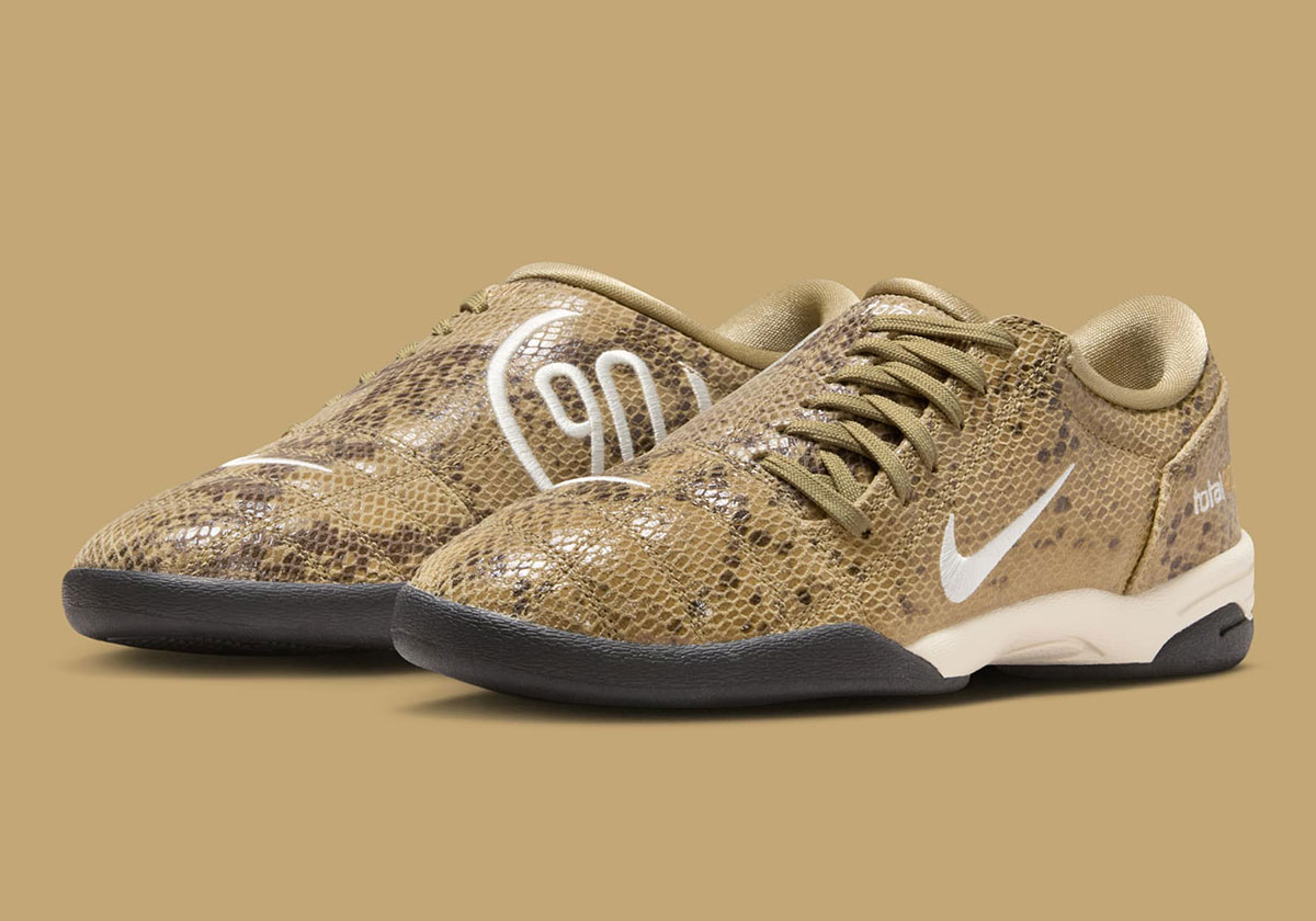 Nike Total 90 Gold Snakeskin Ib4204 200 1