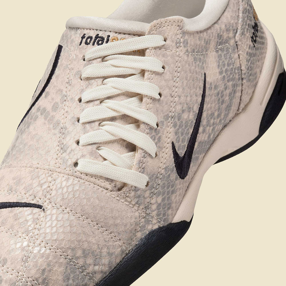 Nike Total 90 Iii Se Snakeskin Pale Ivory Black Ib4204 100 7