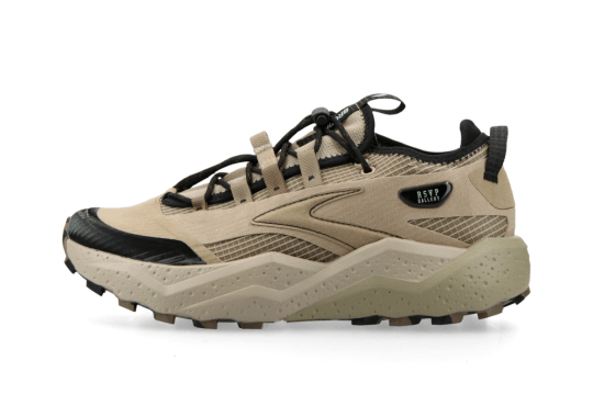 Official Retailer Images Of The RSVP Gallery x Brooks Caldera 8