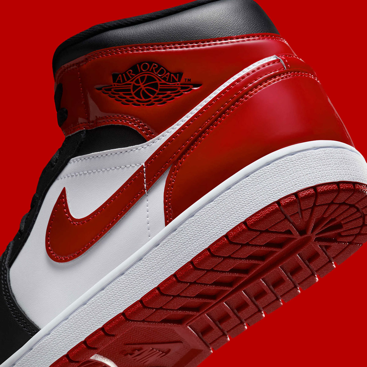 Air Jordan 1 Mid Black Varsity Red White Hv4091 006 3