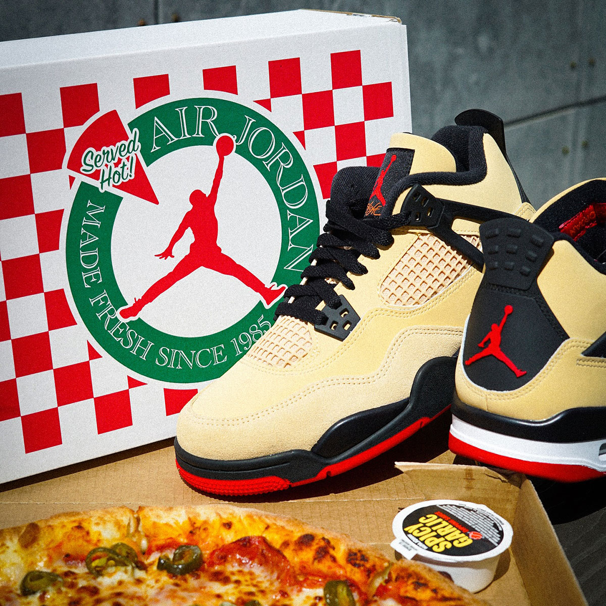 Jordan 4 Pizza 4