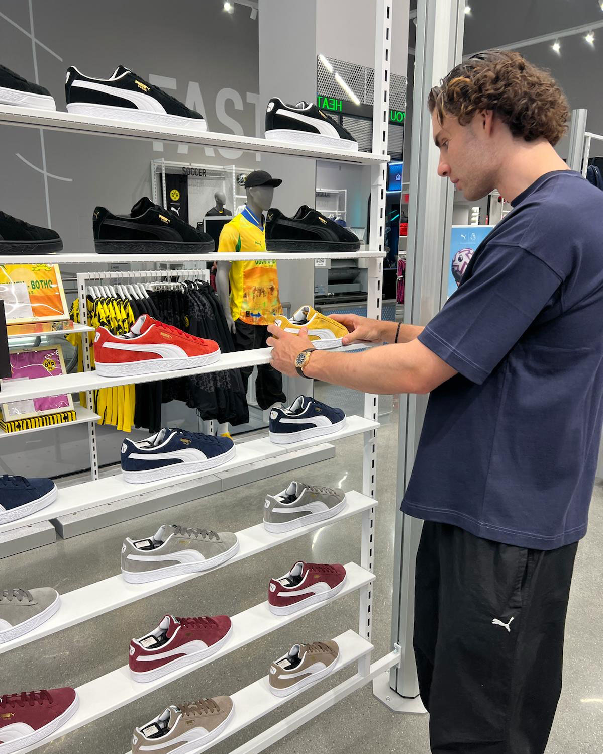 Josh Giddey Signs With Puma Hoops 1