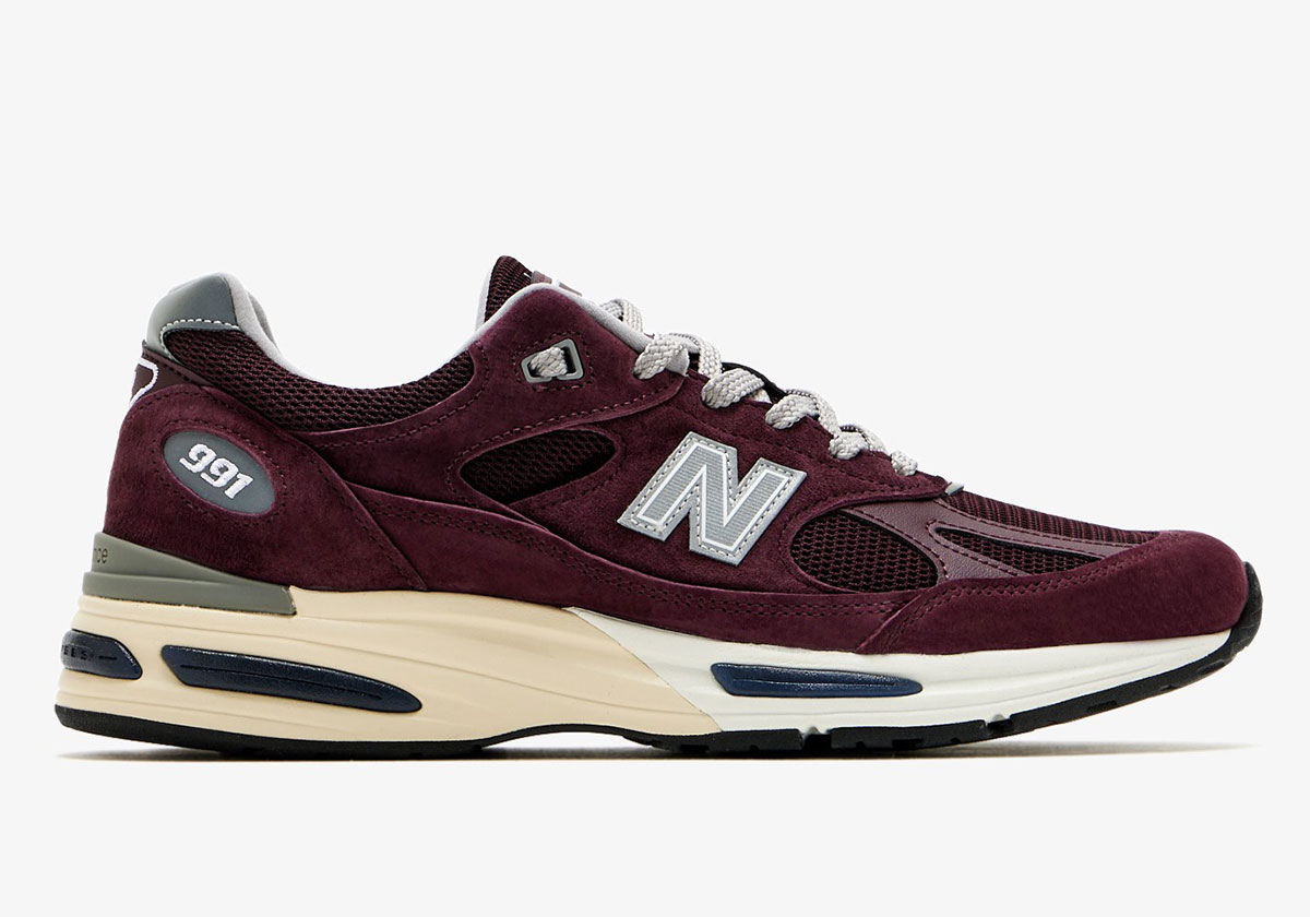 The New Balance 991v2 Looks A Season Ahead In “Catawba Grape”