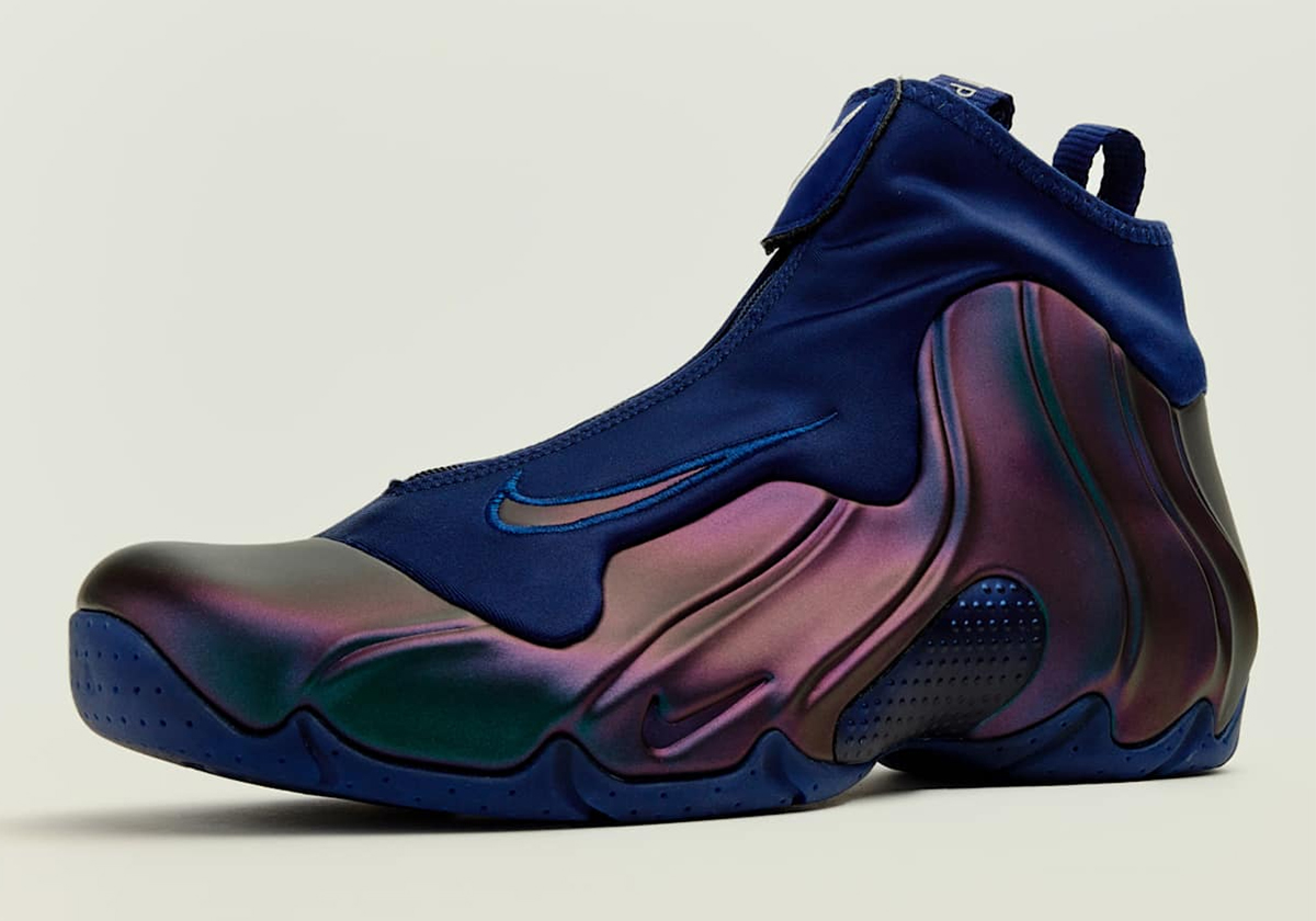 First Look At The Nike Air Flightposite "Midnight Navy"