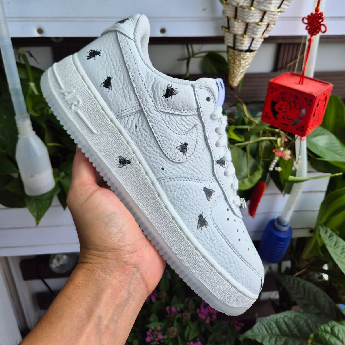 Nike Air Force 1 Houseflies Im3081 100 4