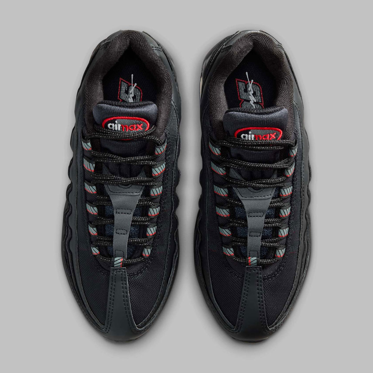 Nike Air Max 95 Og Racing Pack Black Smoke Grey University Red Ii4130 011 3