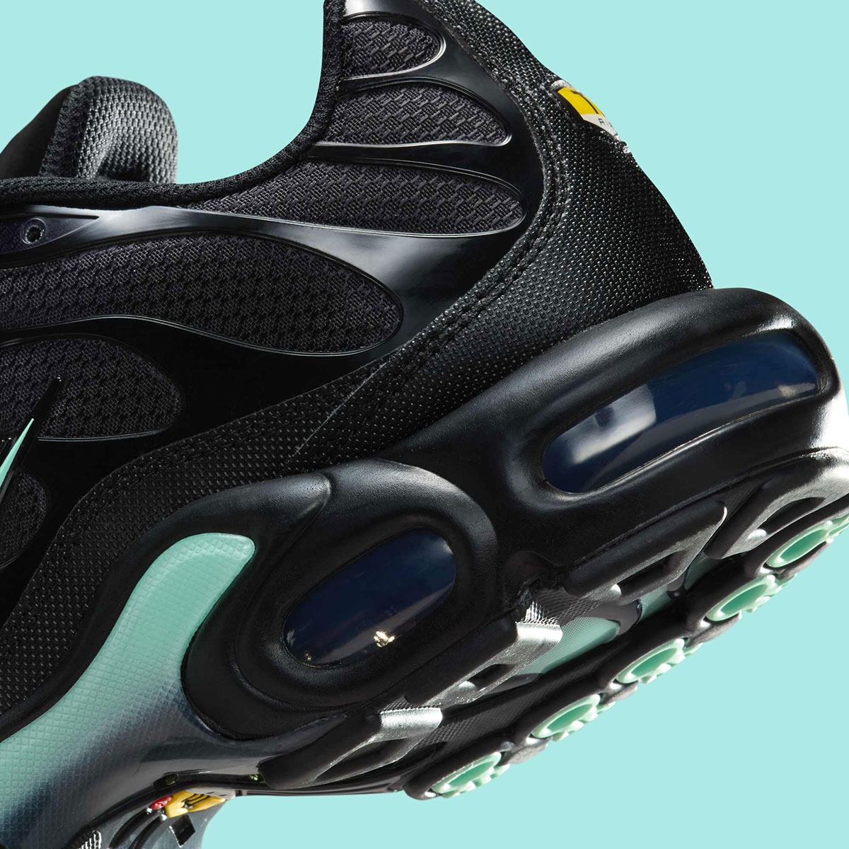 Nike Air Max Plus Black Mint Dm0032 029 5