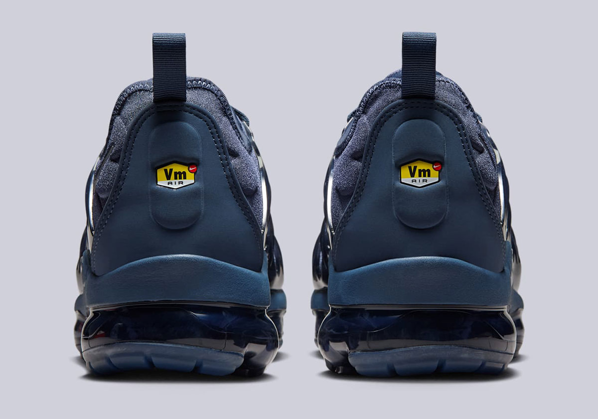 Nike Vapormax Plus Thunder Blue Cool Grey Midnight Navy Im2371 437 2
